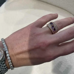 Ametyst-, rosa safir- og diamant designring
