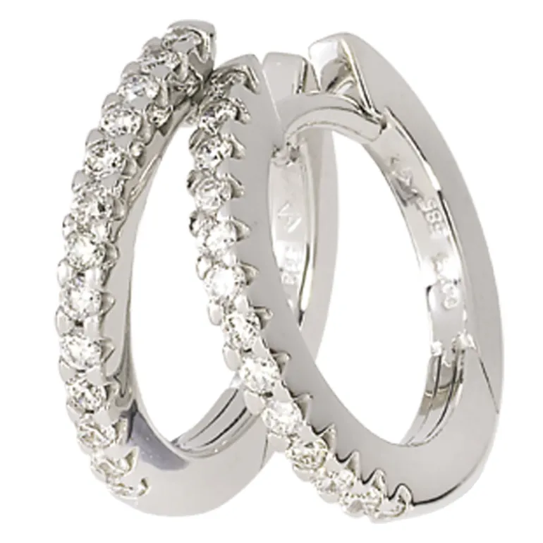 diamantreringer__ct_1.webp Diamantøreringer 0,25 ct.