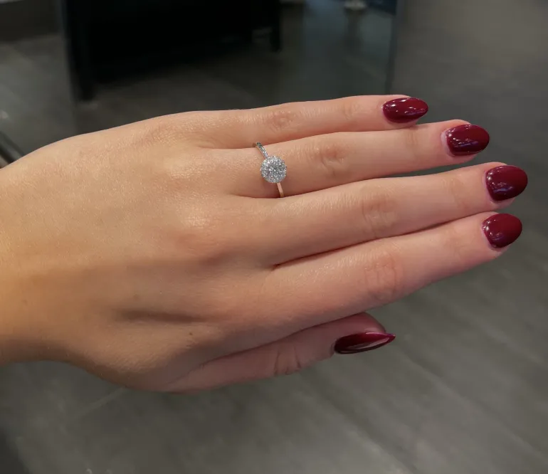 diamantring__ct_1-48.webp Diamantring 0,72 ct.