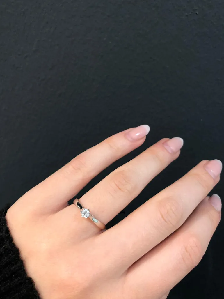 diamantring_ct_twvs_1-2.webp Diamantring 0,15ct. TW-VS