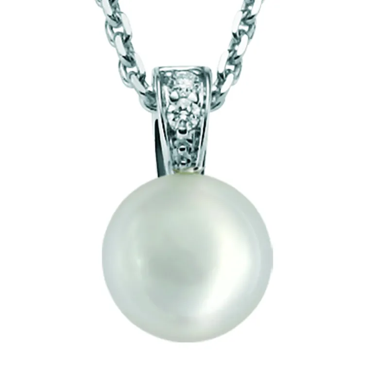 perleanheng_med_diamanter_1.webp Perleanheng med diamanter