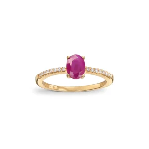 Rubin ring med diamanter på sidene
