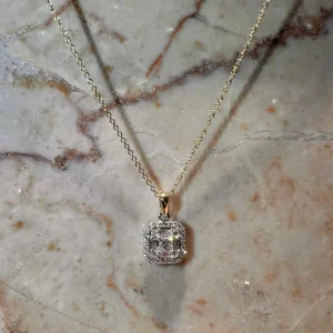 Sammensatt diamantsmykke 0,35 ct.