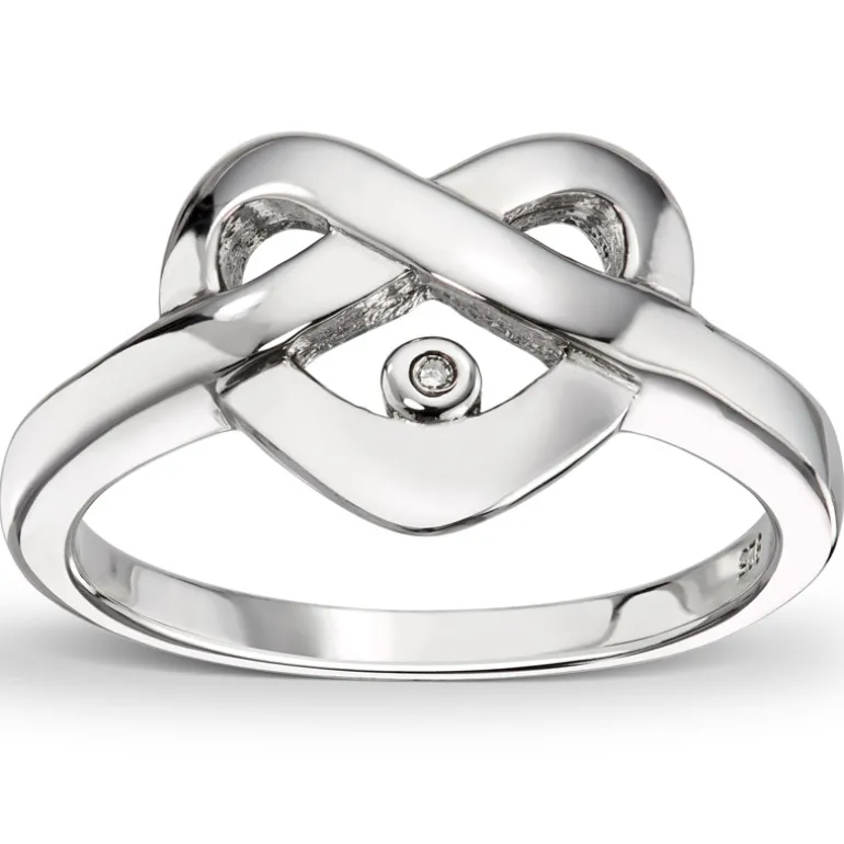 slvring_med_diamant_1.webp Sølvring med diamant