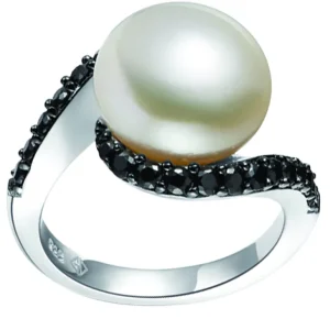 Perlering i sølv med cubic zirkonia